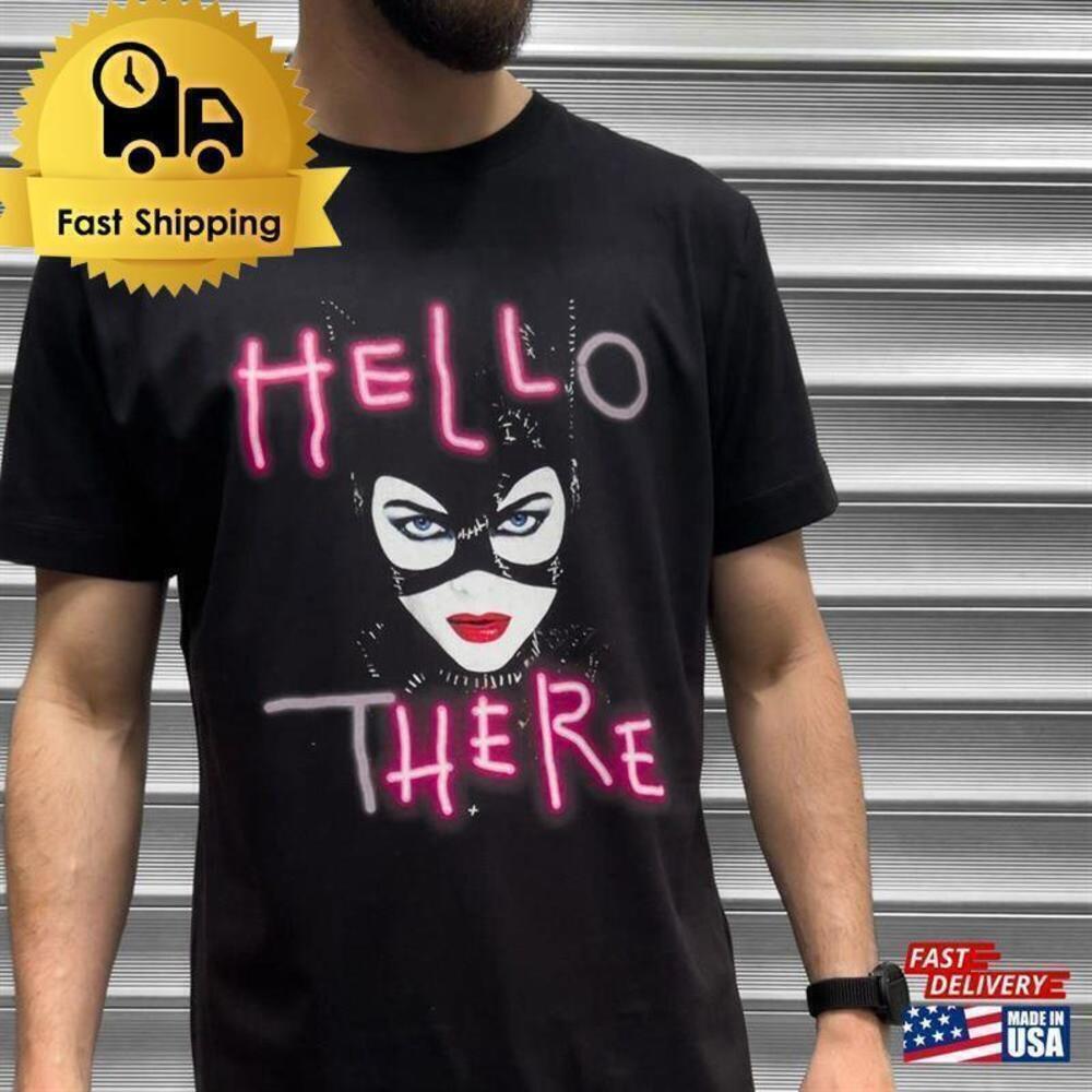 Catwoman Hell Here Dc Comics Dark Graphic Comic Fan T-Shirt
